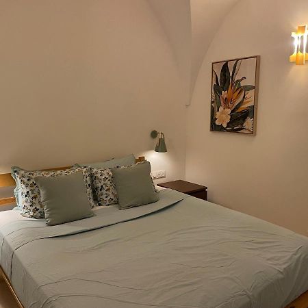 Summerhouse 2 Bed Quiet Old Nice Balcony100M Beach 외부 사진